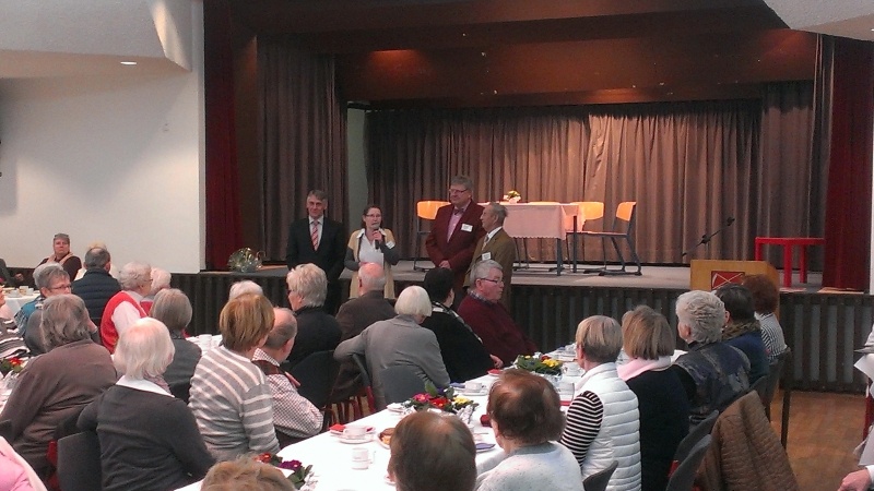 Begrüßung durch unsere Ortsvorsitzende Maike Wilken mit Horst Beyer und Hans Hinrich Neve