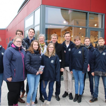 Größeres Bild ansehen